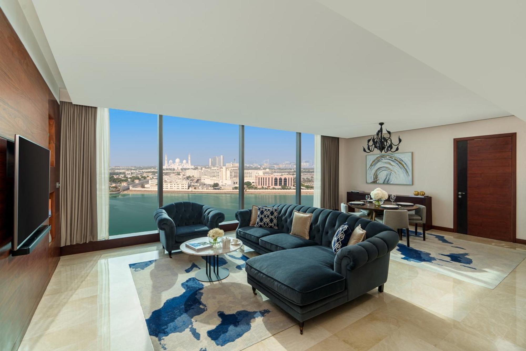 Fairmont Bab Al Bahr Hotel Abu Dhabi Exterior foto A suite at Jumeirah at Etihad Towers